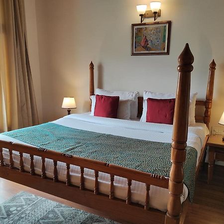 Aaroham The Watergate Hotel บีมตาล ภายนอก รูปภาพ