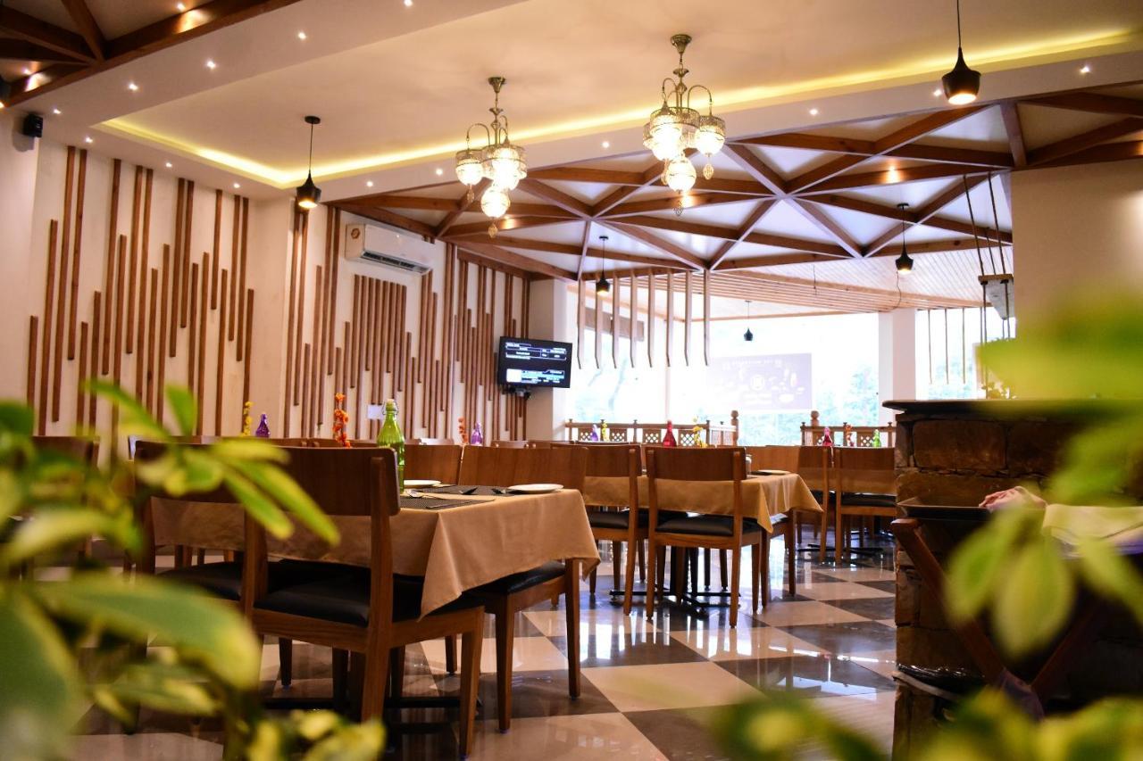 Aaroham The Watergate Hotel บีมตาล ภายนอก รูปภาพ