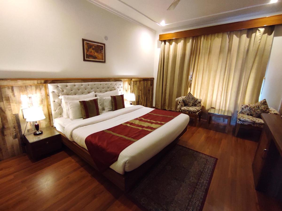 Aaroham The Watergate Hotel บีมตาล ภายนอก รูปภาพ